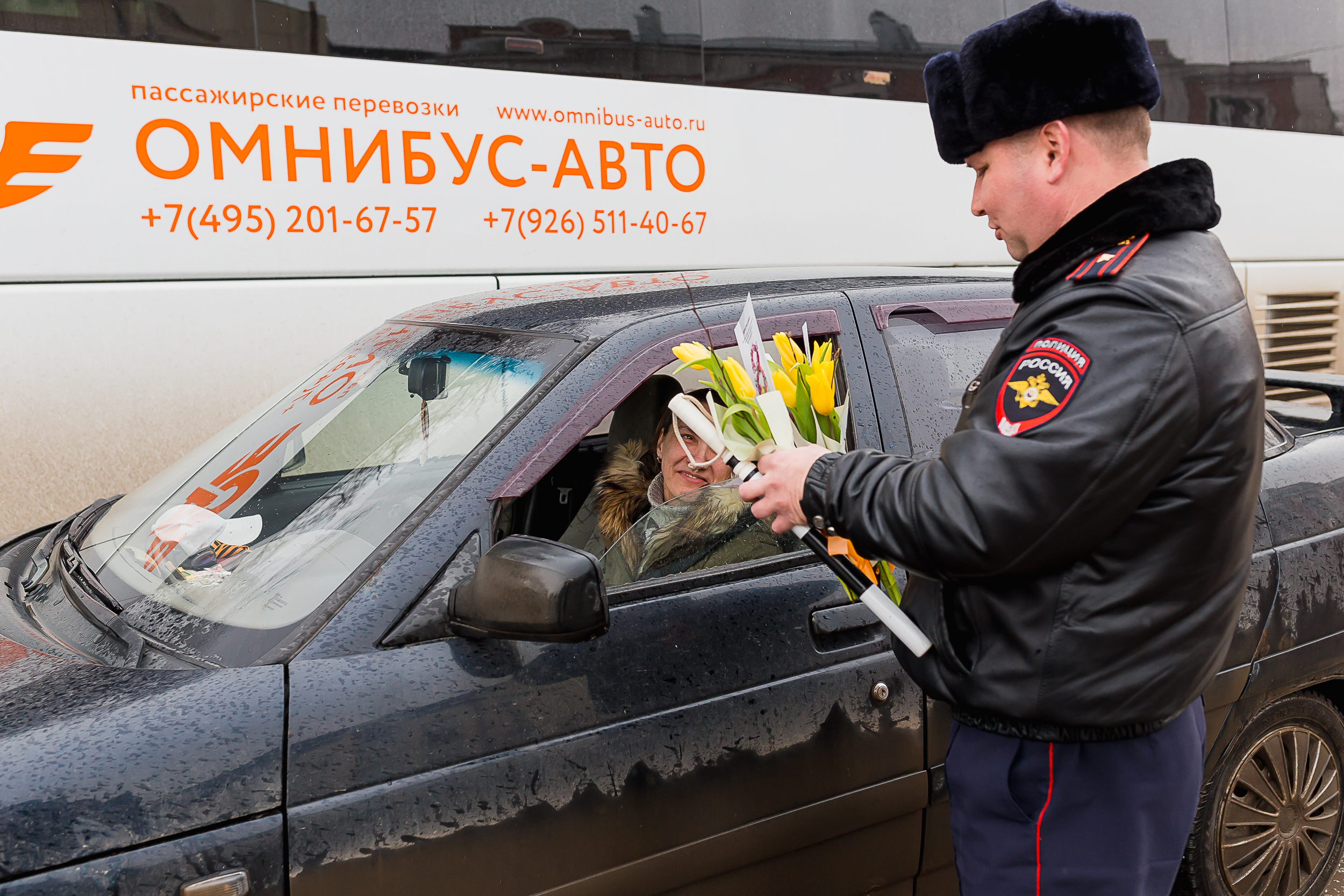 Не изменяем своим традициям! 8 марта в Рязани состоялся Цветочный патруль ŠKODA!